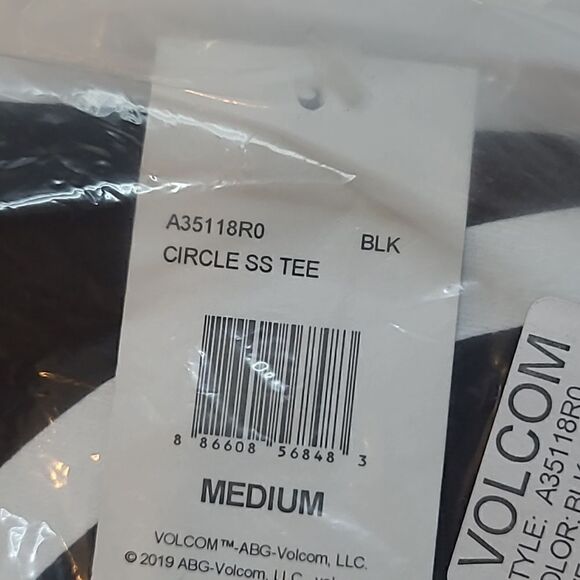 💲1️⃣0️⃣ Bundled ✔️Volcom Logo Black SS Circle Tee - Picture 4 of 5